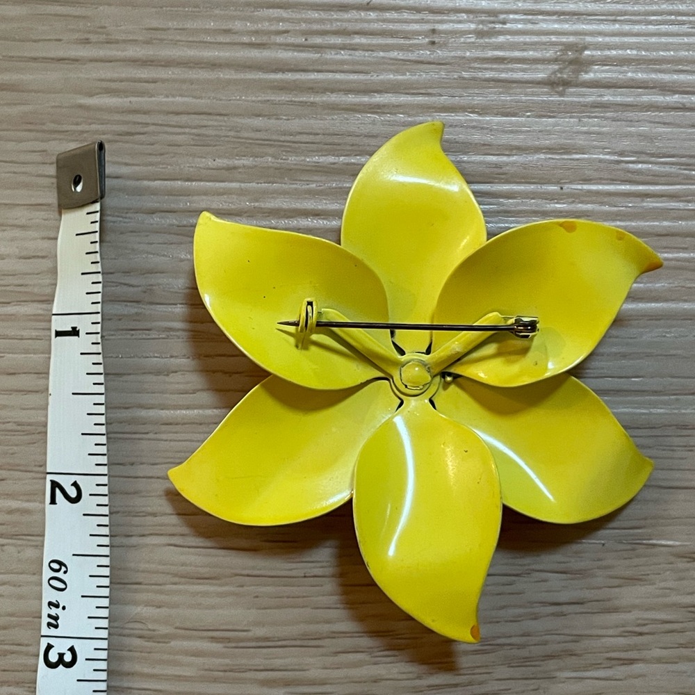 Vintage Pin - Picture 3 of 3